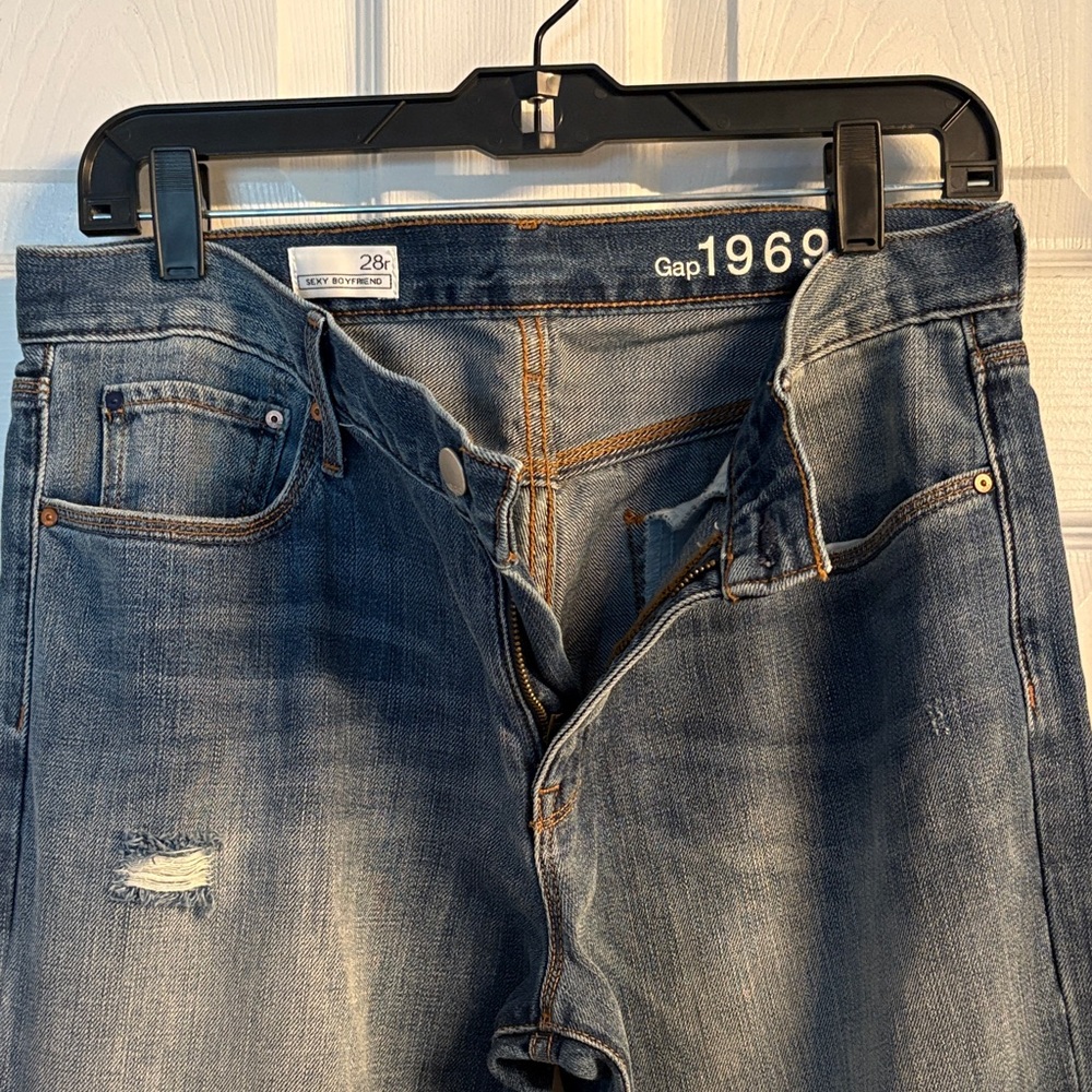 GAP Women's Blue Boyfriend Jeans